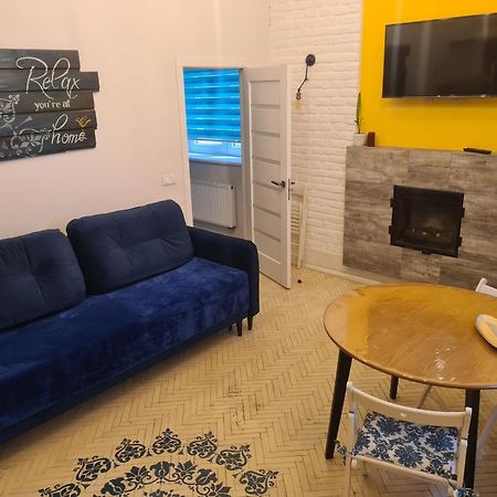 Style Loft Apartment Lviv Bagian luar foto