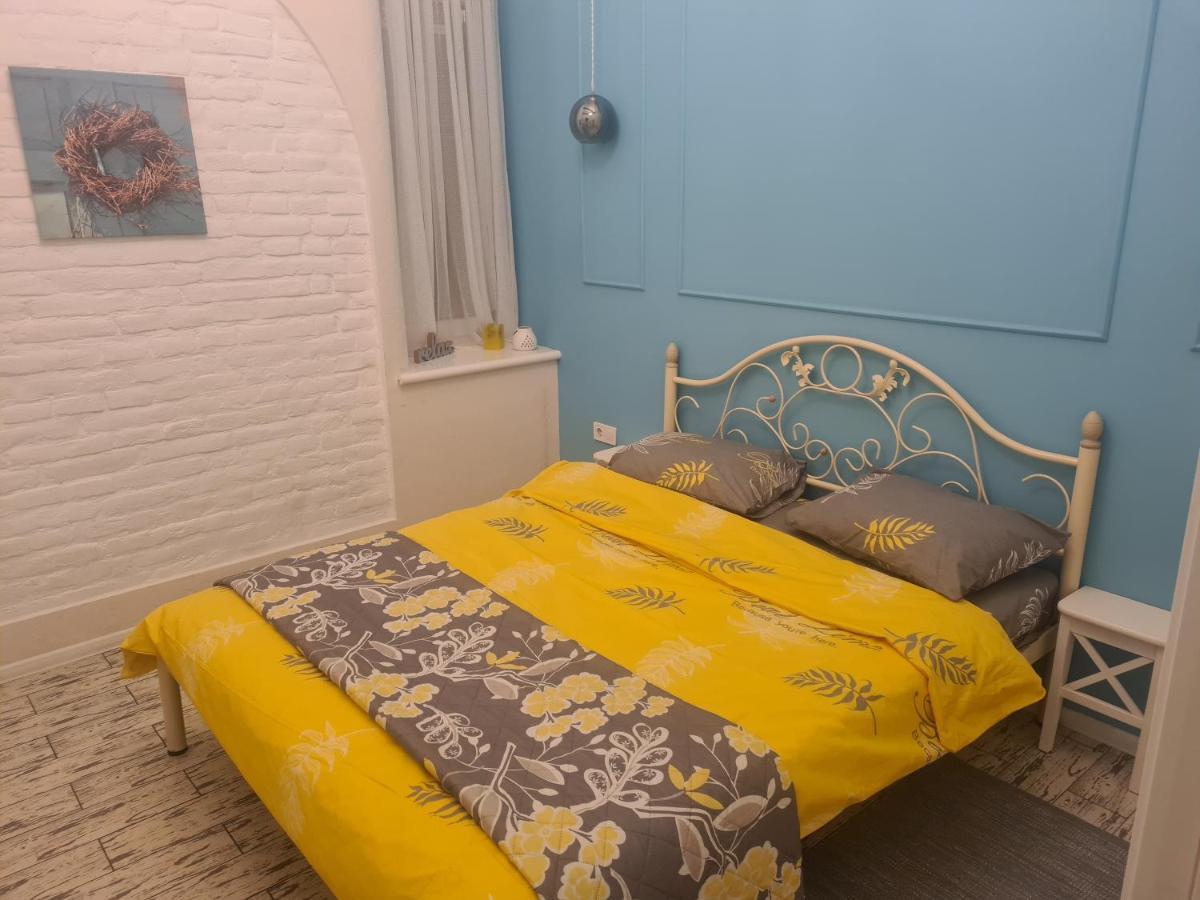 Style Loft Apartment Lviv Bagian luar foto