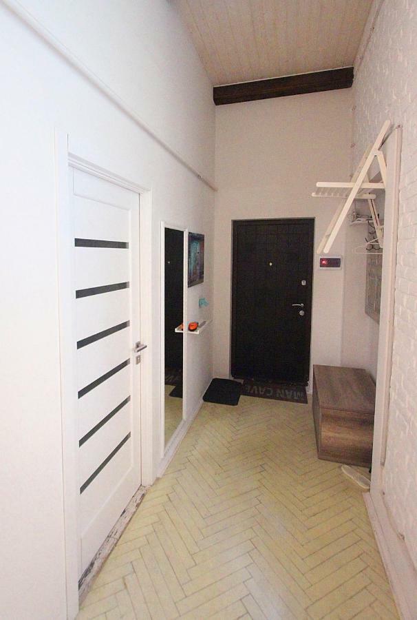 Style Loft Apartment Lviv Bagian luar foto